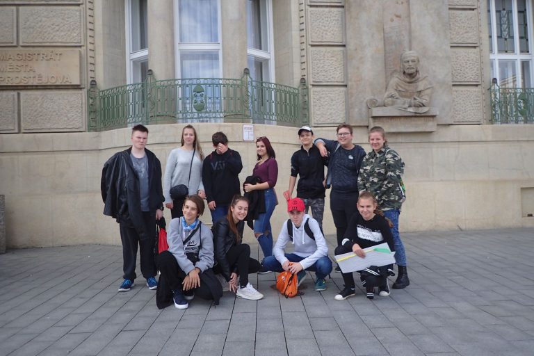 Deváťáci navštívili Burzu práce a vzdělání v Prostějově