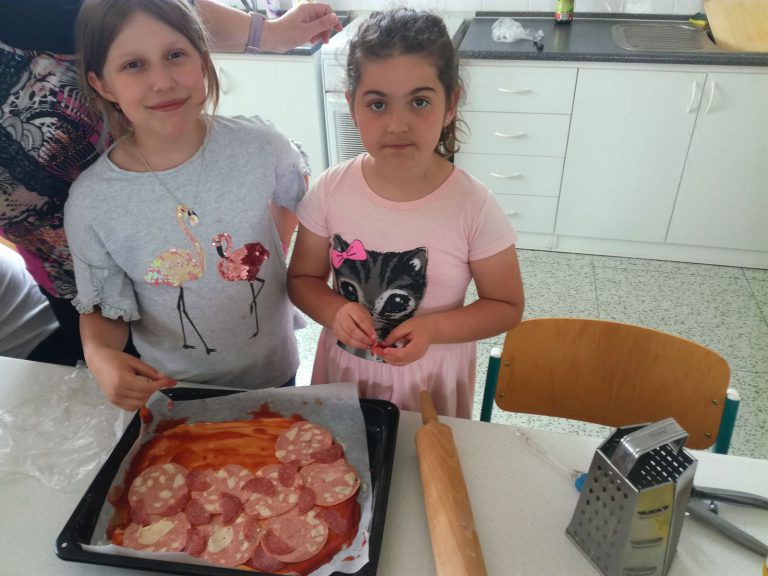 Školní družina – pizza ke Dni dětí