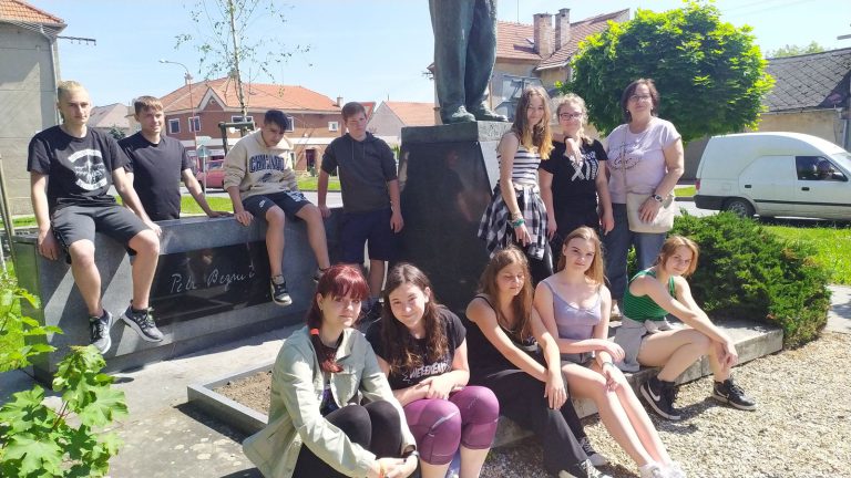 Literární toulky aneb Po stopách Petra Bezruče v Kostelci na Hané