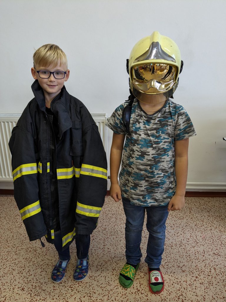 Besedy s hasiči a Policií ČR
