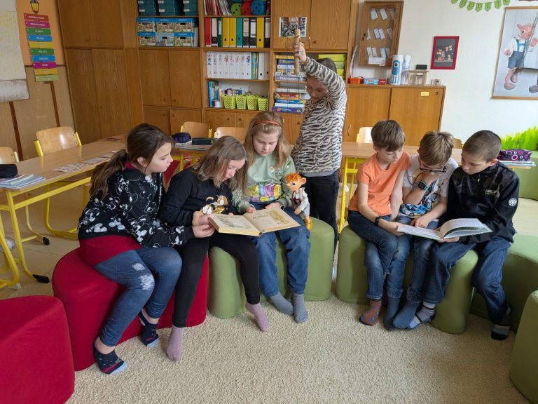Týden poezie a Den s Andersenem
